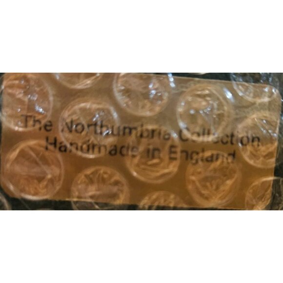 2 Northumbria Collection Carin Terrier Figurines On Wooden Bases Handmade In Eng - Picture 2 of 10